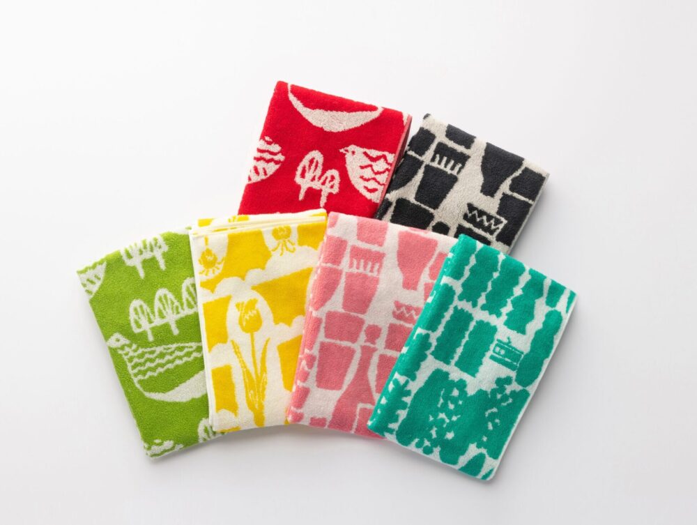 <p>Cコース【全員対象】<br />
富山もよう フェイスタオル<br />
2名様</p>